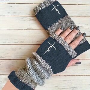 Faith embroidery gloves LAST ONE